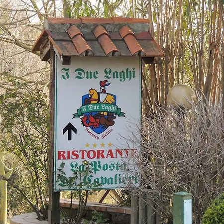 Country Relais I Due Laghi Farm stay